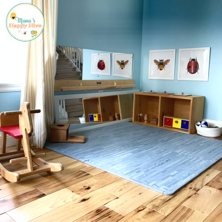 Great tips for setting up a beautiful Montessori inspired homeschool space that includes a preschool supply list. Also, a free insect art printable!